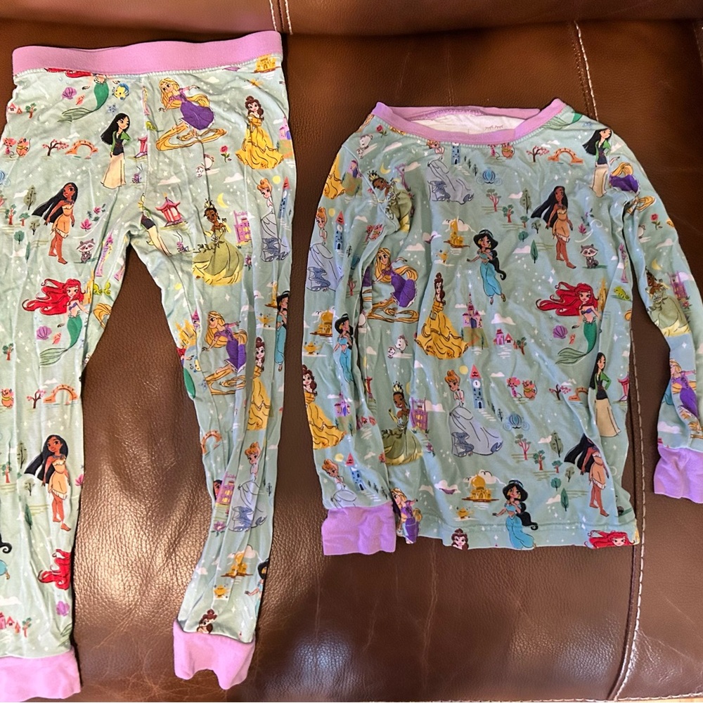 Disney Girls' Princess Pajama Set - Little Sleepies
